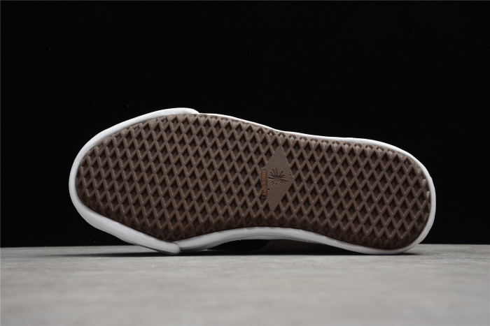 MIHARA YASUHIRO Black WHITE AO2FW707