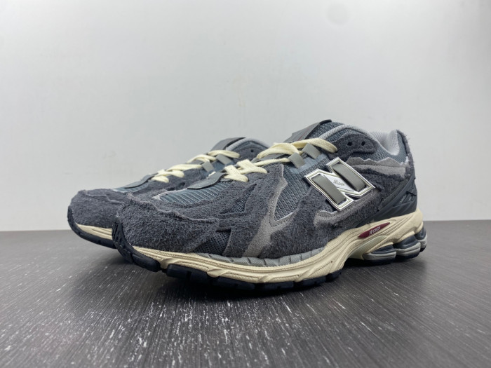 NEW BALANCE 2002R M1906DA