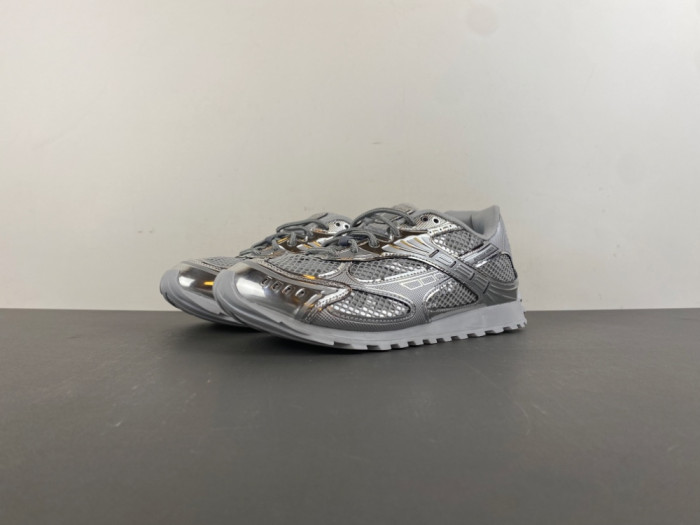 b0tt*ga Ven*ta orbit sneaker