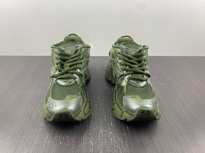 Ba*len*cia*ga runner sneaker