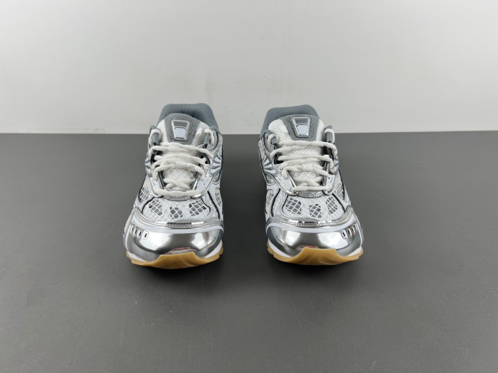 b0tt*ga Ven*ta orbit sneaker