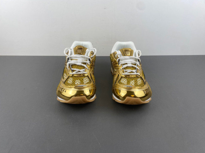 b0tt*ga Ven*ta orbit sneaker