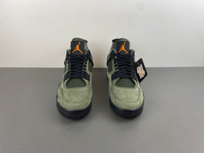 UNDEFEATED x Air Jordan 4 OG