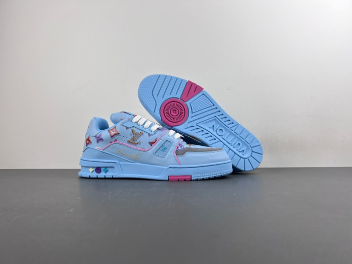 L0vis Vvtt0n LV trainer