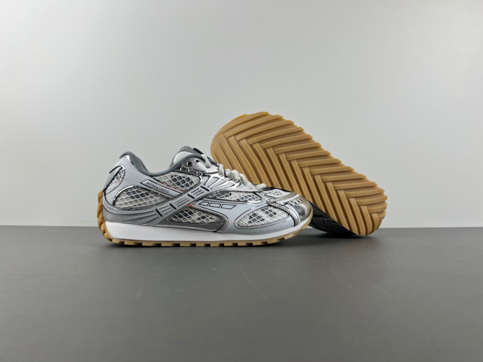 b0tt*ga Ven*ta orbit sneaker