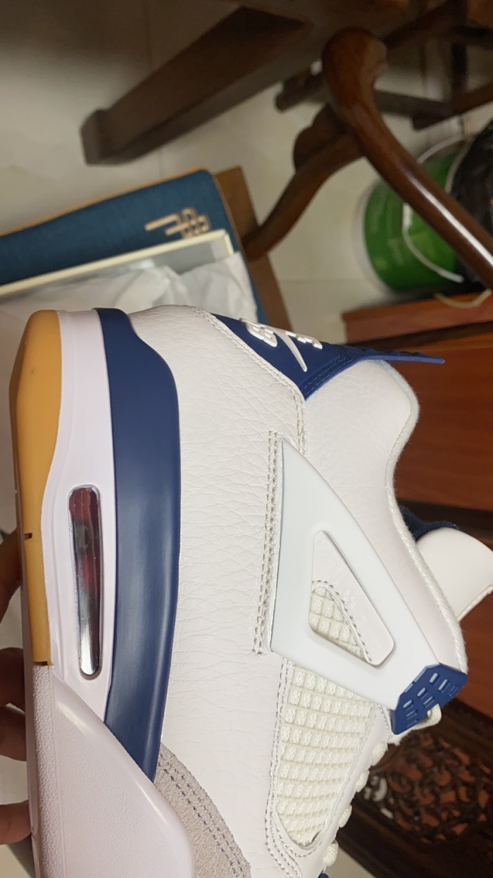 Nike SB x Air Jordan 4 “Navy” (2025) DR5415-100