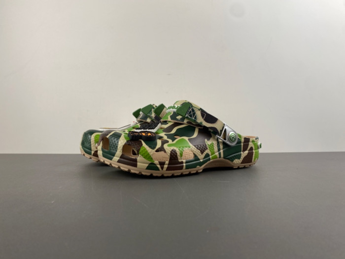 bape x Cr0c5 classic clog 
