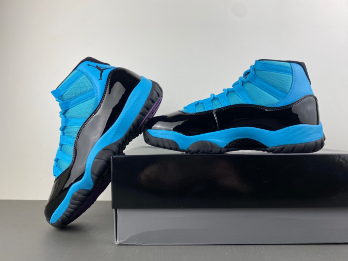 AIR JORDAN 11 RETRO CT8012-440