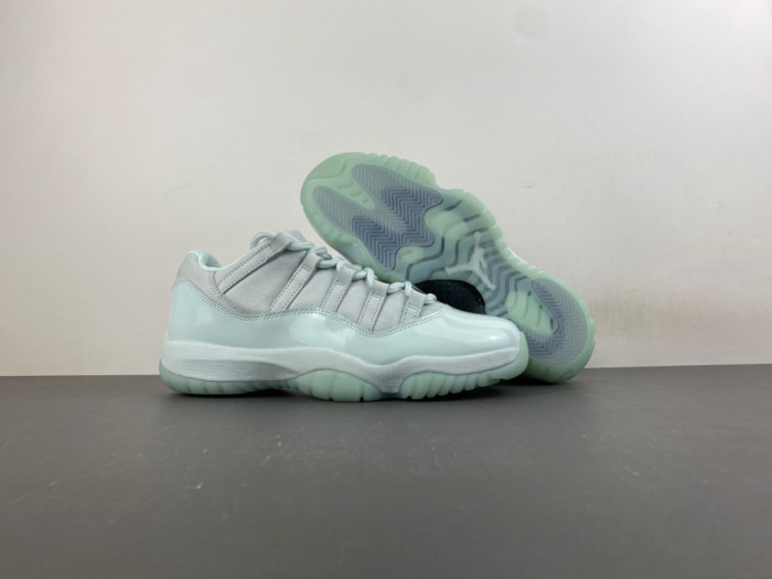 AIR Jordan 11 RTR LOW J SP902-18