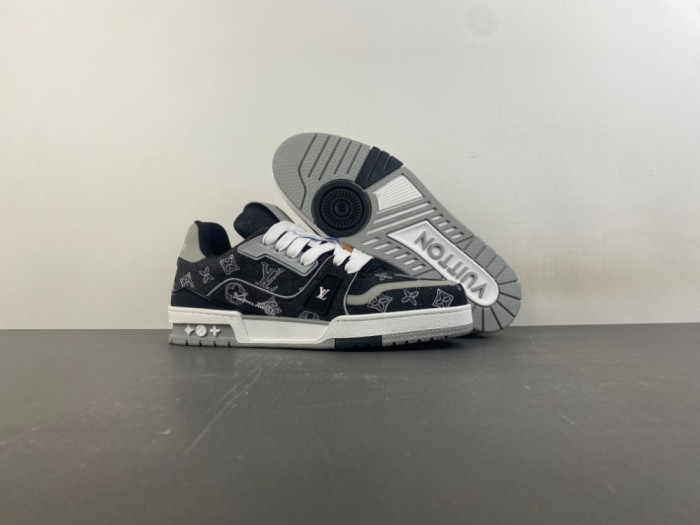 L0vis Vvtt0n LV trainer
