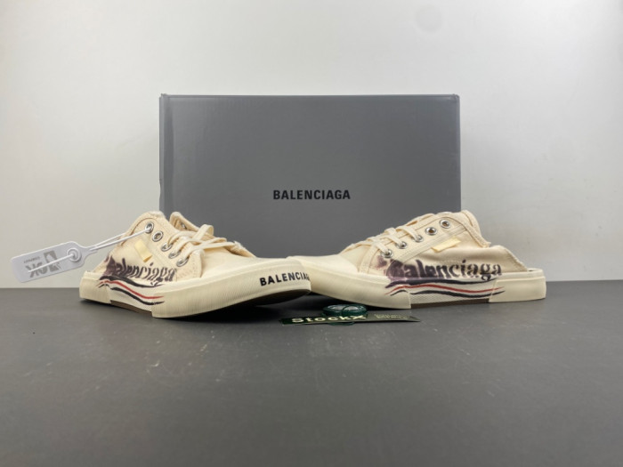 Ba1en*iaga Wmns Gr*ffiti Paris Mule 