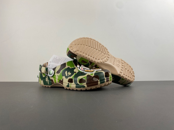 bape x Cr0c5 classic clog 