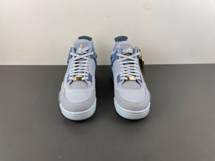Jordan 4 UNC Tar Heels PE HV9204-407