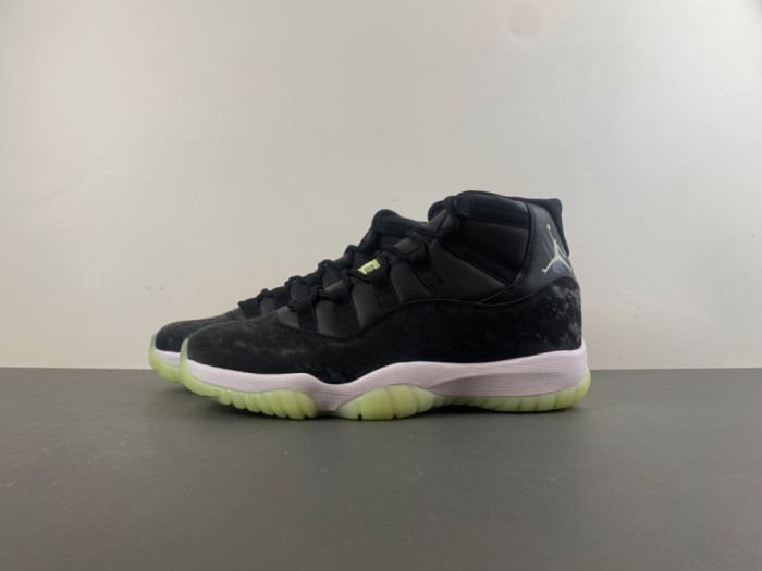 Air Jordan 11 “Sneaker School” IB1378-001