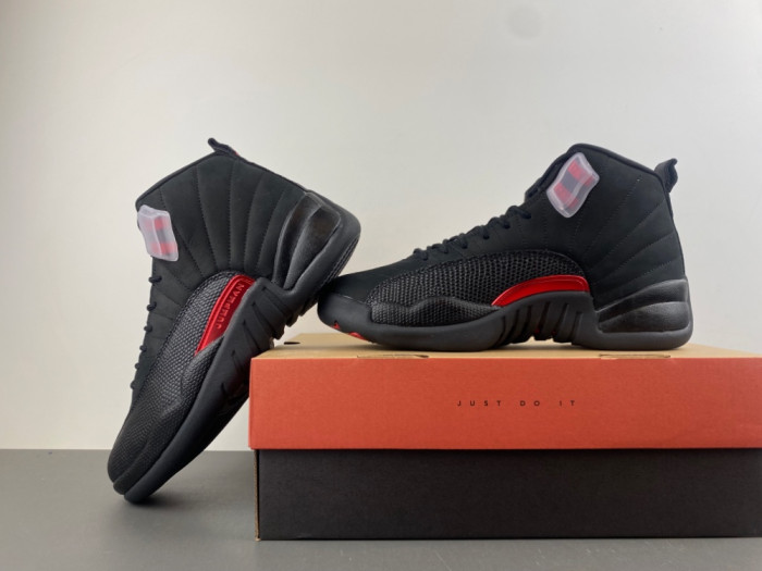 Air Jordan 12 “Bloodline” CT8013-001