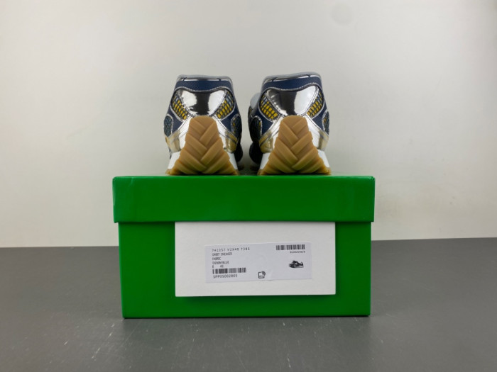 B0tt*ga Ven*ta ORBIT SNEAKER