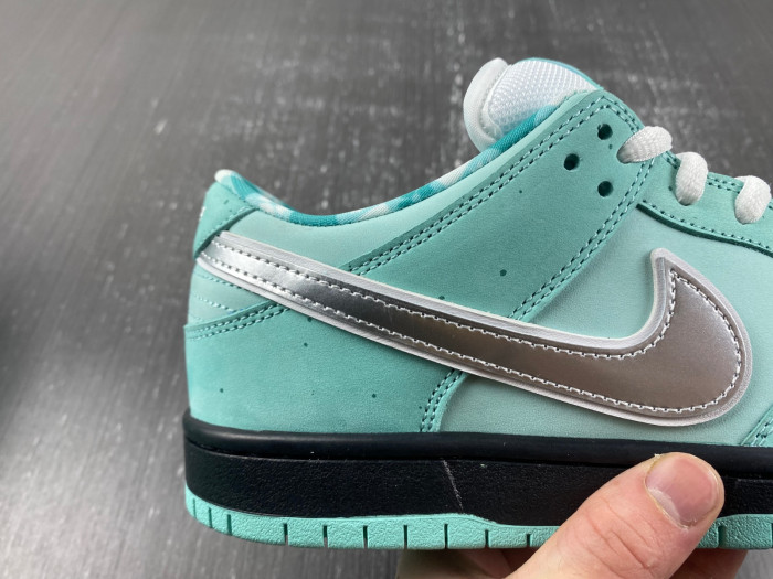 Nike SB Dunk Low  BV1310-402