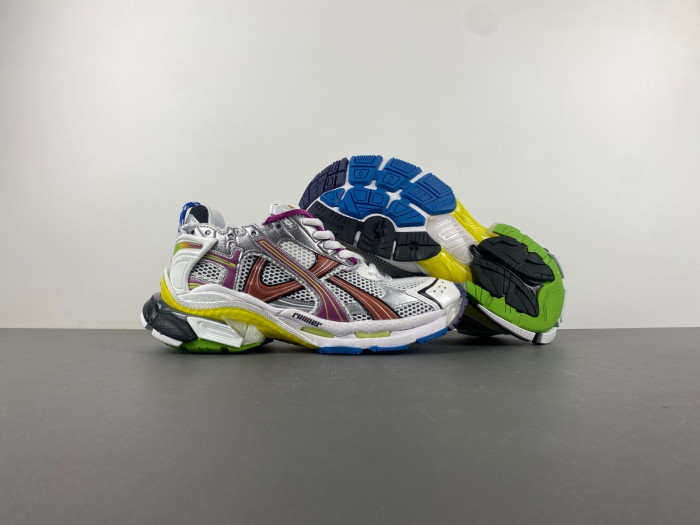 Ba1en*iaga runner 772774-w3rbw-9168