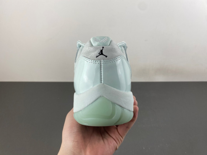 AIR Jordan 11 RTR LOW J SP902-18