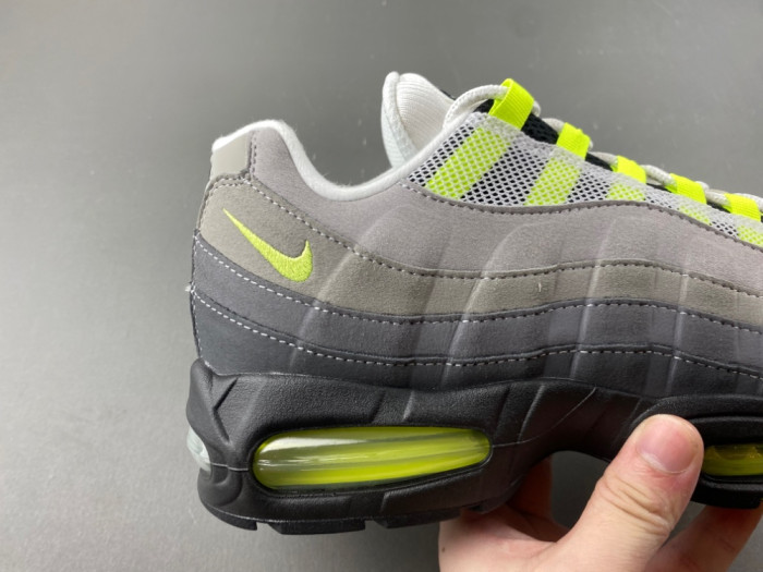NIKE AIR MAX 95 SP CT1689-001