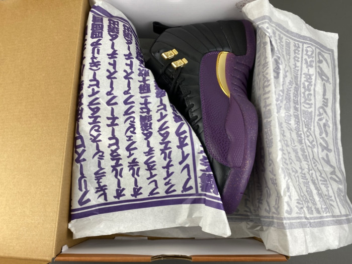 Air Jordan 12 Retro Sumo LW1218-098