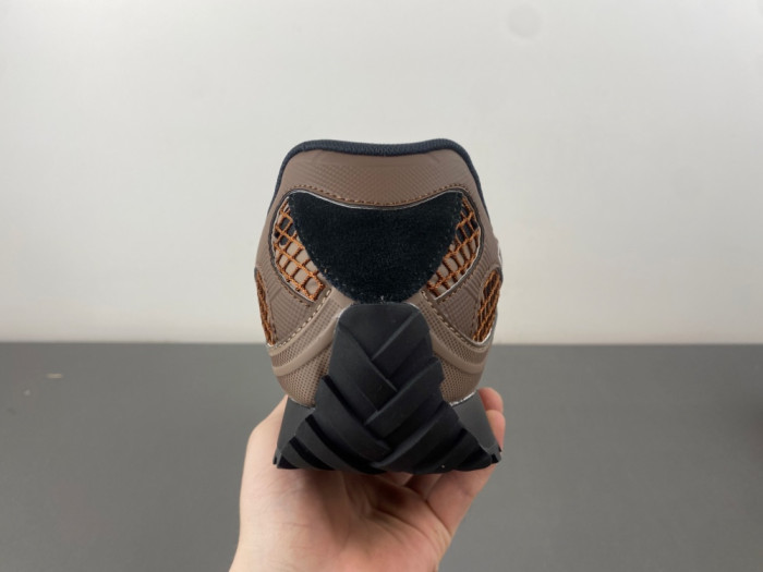 b0tt*ga Ven*ta orbit sneaker