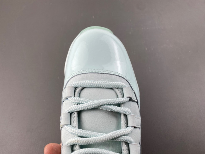 AIR Jordan 11 RTR LOW J SP902-18