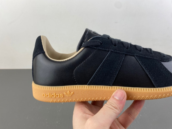 Ma1s0n Marg*e1a CALFSKIN Sneakers