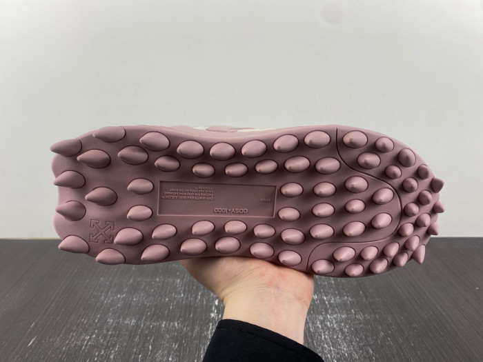 Off-White c/o Virgil Abloh