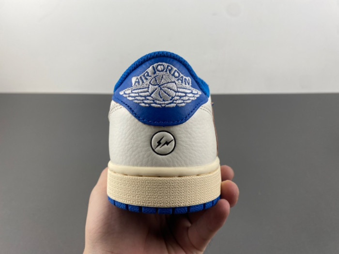 Jordan 1 Retro Low OG SP DM7866-104