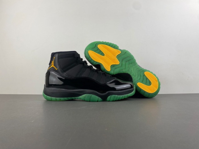 AIR JORDAN 11 RETRO CT8012-037