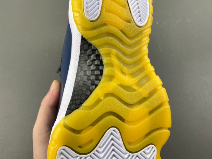 Air Jordan 11 Blue AT7802-115