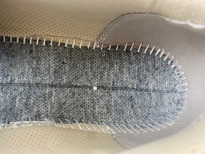 Off-White c/o Virgil Abloh