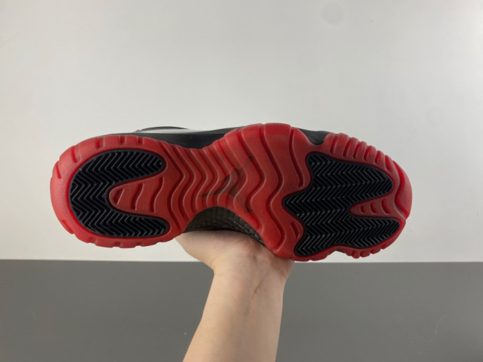 AIR JORDAN 11 RETRO 378037-326