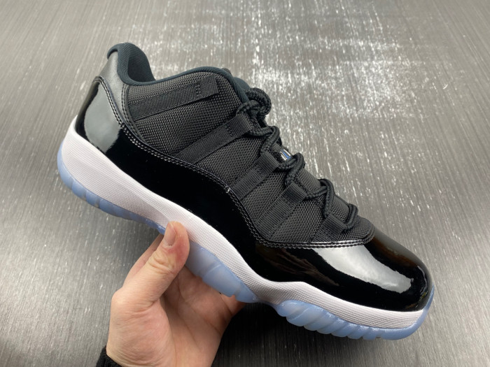 Air Jordan 11 “Space Jam" FV5104-004