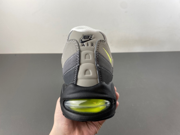 NIKE AIR MAX 95 SP CT1689-001