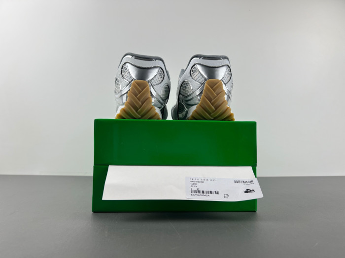 b0tt*ga Ven*ta orbit sneaker