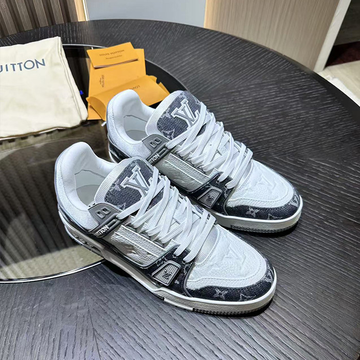 l0vis Vvtt0n lv trainer