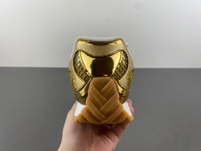 b0tt*ga Ven*ta orbit sneaker