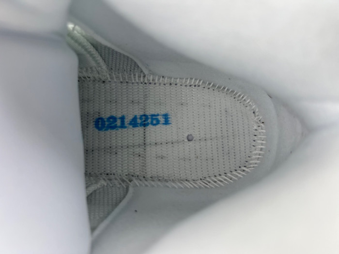 Air Jordan 5 HQ7978-103