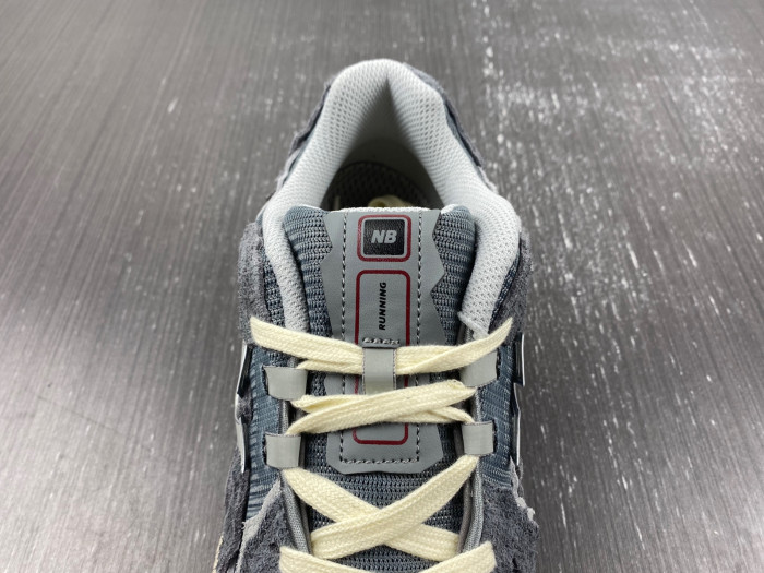 NEW BALANCE 2002R M1906DA
