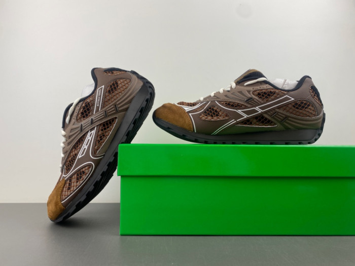 b0tt*ga Ven*ta orbit sneaker