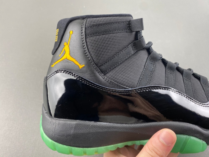 AIR JORDAN 11 RETRO CT8012-037
