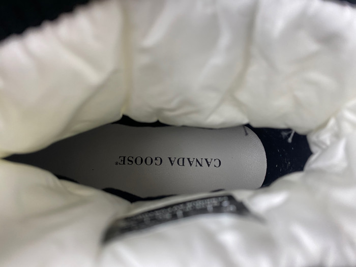 Can*a G00se womens toronto 7783w