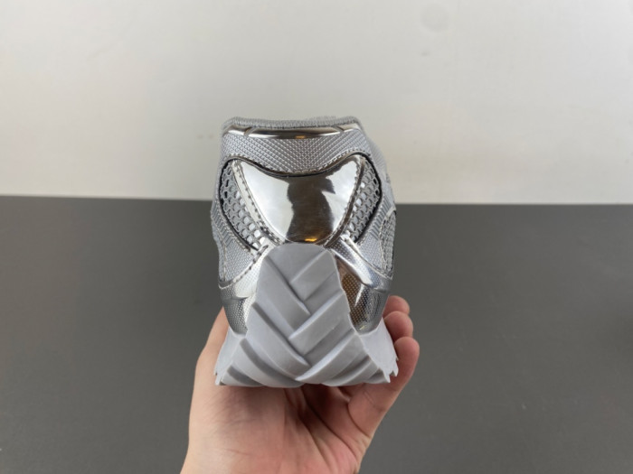 b0tt*ga Ven*ta orbit sneaker