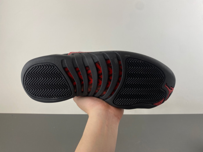 Air Jordan 12 “Bloodline” CT8013-001