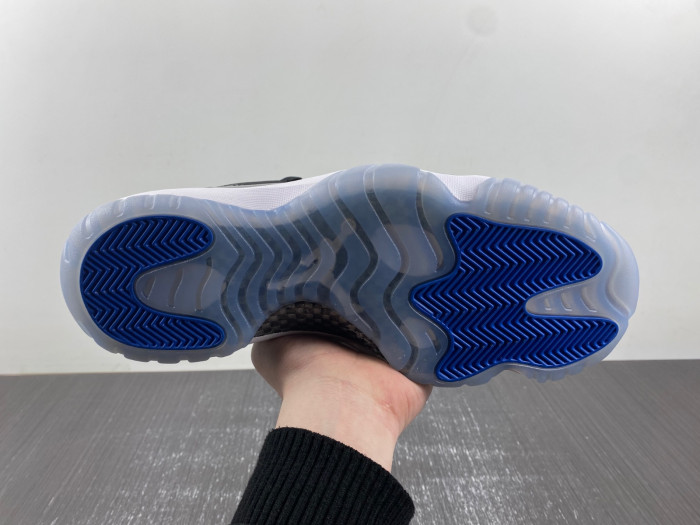 Air Jordan 11 “Space Jam" FV5104-004