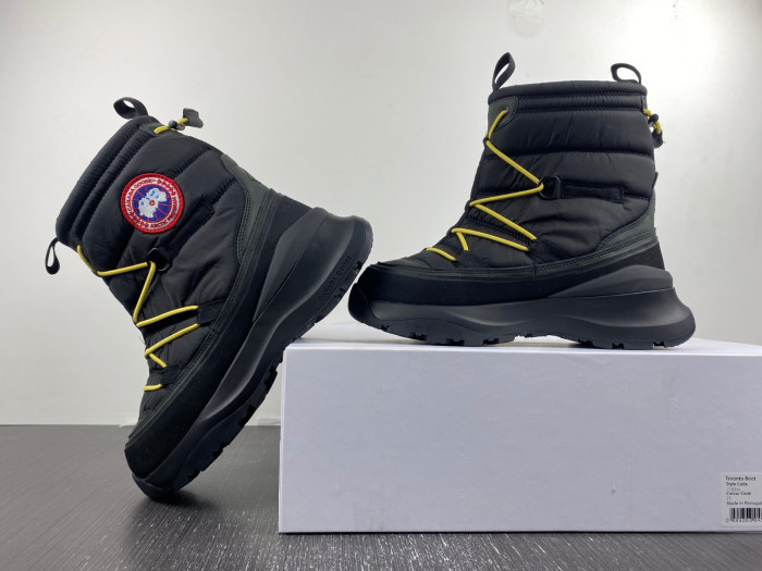 Can*a G00se womens toronto 7783m
