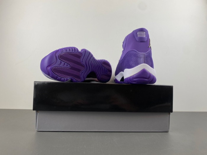 AIR JORDAN 11 RETRO CT8012-555