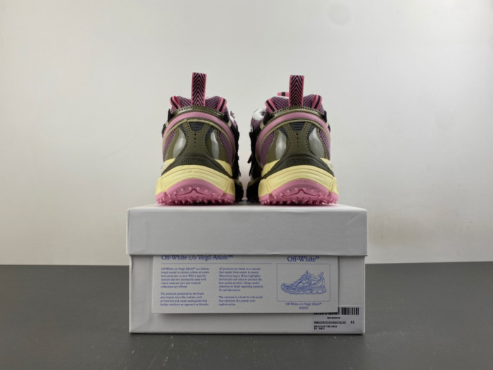 Off White C/O Virgil Abloh